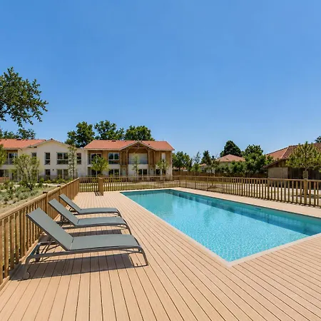 Le Tube - Pour 3 - Piscine Commune